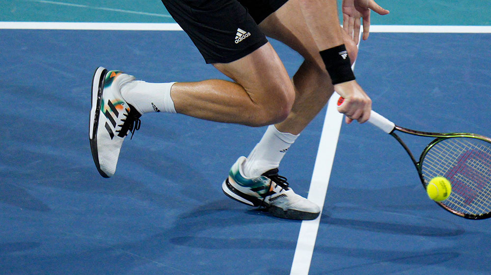 racquet_shoemisses5