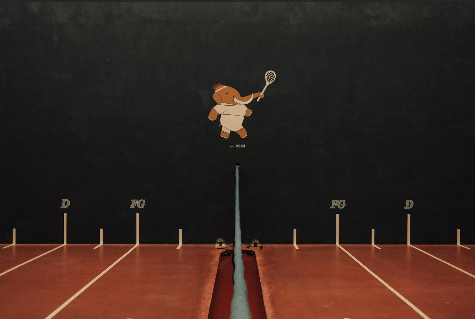 Real_Tennis_Court